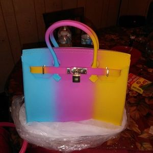 Meet your Posher, Angel